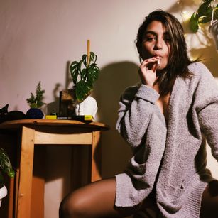 Model - Karla Smiley anal