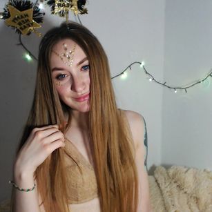 Model - JuicyKitty bigass