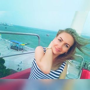 Model - RachelPink striptease