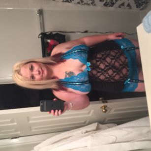 Model - Starr Noir 5