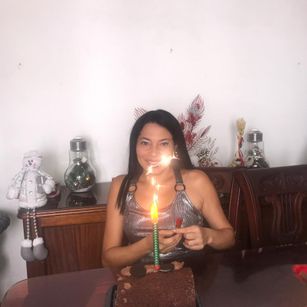 Model - Katya-traviesa linda