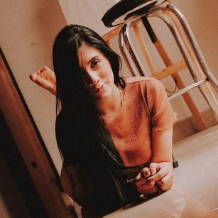 Model - Mia Connor cam