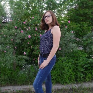 Model - KateTigress dirtytalk