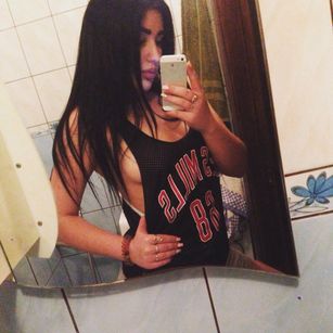 Model - blackopium longlegs