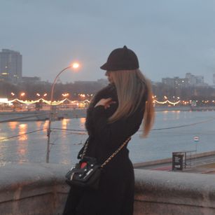 Model - blackopium latina