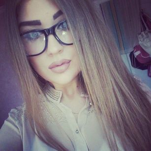 Model - blackopium latina