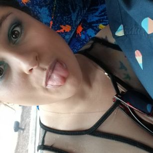 Model - NNiche girlfriend