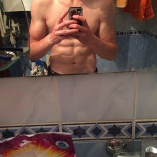 Model - MNOGOSPAL member