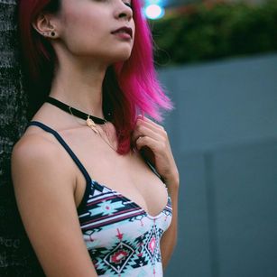 Model - Alice Luss ass