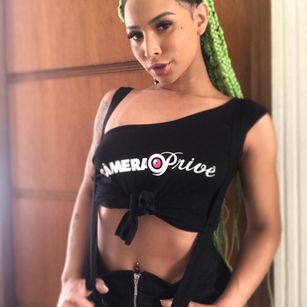 Model - Pocahontas sex