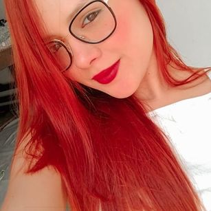 Model - Mallory Kay dancing