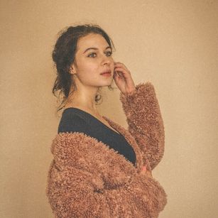 Model - Venera Mistress dirtytalk