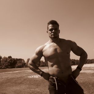 Model - Luigi Veilob fetiche