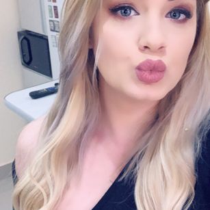 Model - Bianca bigass