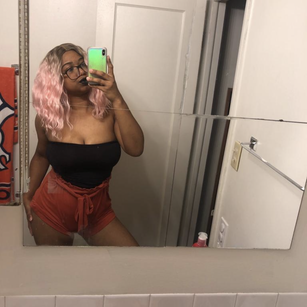 Model - PoohGirl PoohGirl