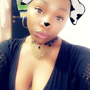 Model - Vannybby piercings