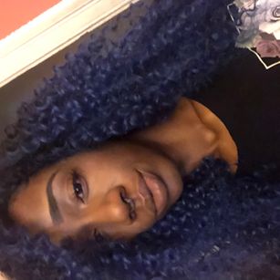 Model - MadameKINKyKay legs