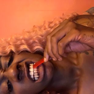 Model - MadameKINKyKay femdom