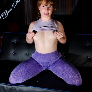 Model - Blazedflowrr cum