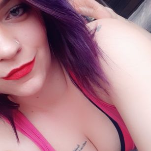 Model - Erynn Love tattoos