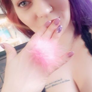 Model - Erynn Love bigtitties