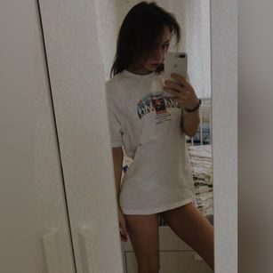 Model - ReginaXGold striptease