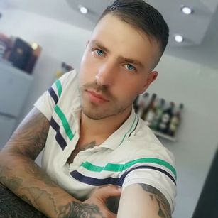 Model - Conqueror Enter