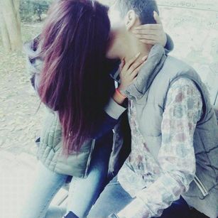 Model - SarahDoll handjob