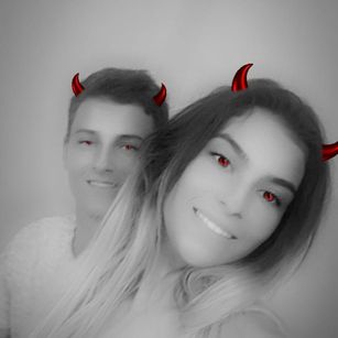 Model - SarahDoll fuckpussy