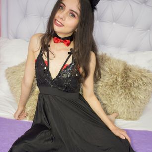 Model - GabbyPerez teen