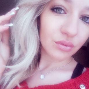 Model - Larraynne90 5