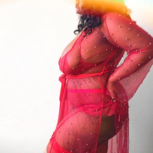 Model - Madame Nym BBW