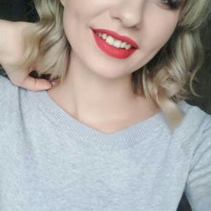 Model - BonnieOCherry ass