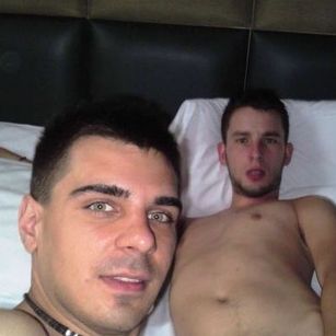 Model - HotGuys22 1