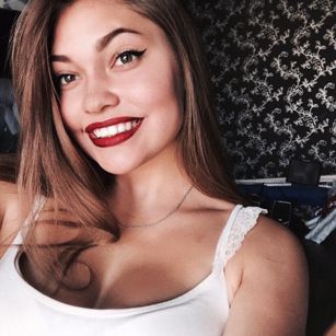 Model - FireGirl sexy