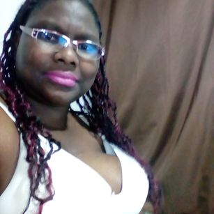 Model - Mara_Ardiente19 tetona