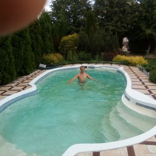 Model - nikolosX striptease