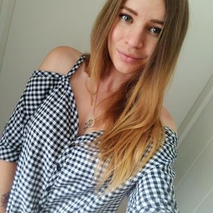 Model - Annushka fetish