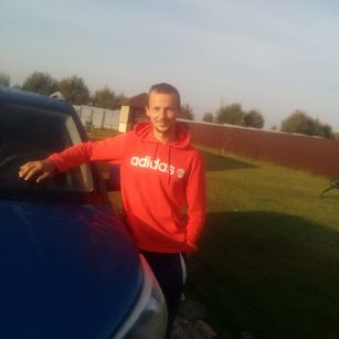 Model - nikolosX nude