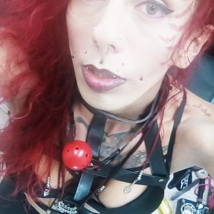 Model - GODDESS_EVA redhead