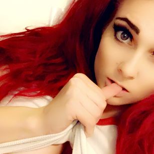 Model - RadleyReaves redhead