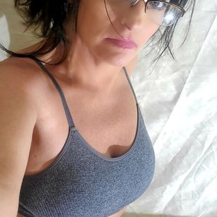 Model - Trixie Dixie and Mike Honcho horny