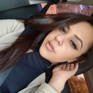 Model - Suh x Thi oral