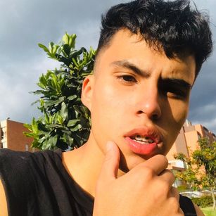 Model - Camilo Leon sexy