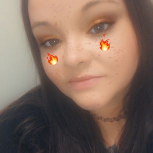 Model - Madame Boo curvy