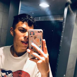 Model - Camilo Leon muscle