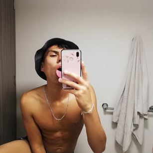 Model - Camilo Leon latin