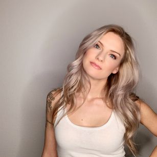 Model - Allie Awesome American