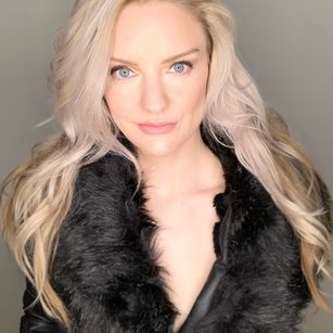 Model - Allie Awesome girlfriend