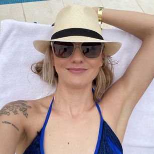 Model - Allie Awesome babe